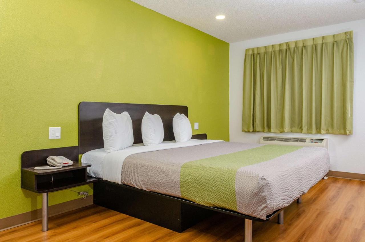 Studio 6-Fresno, CA - Extended Stay Pinedale Exterior foto